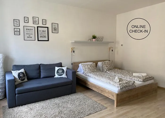 Satys Apartments