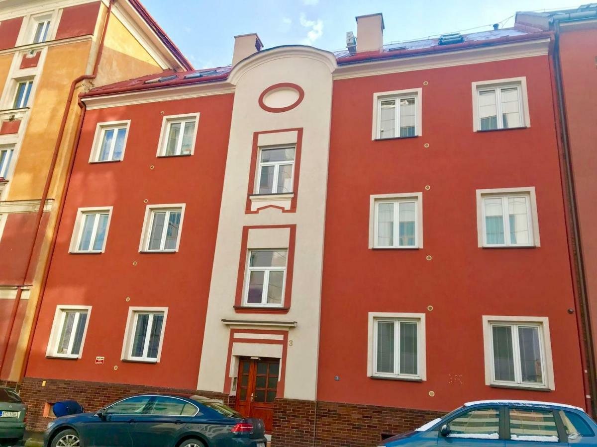 Satys * Ostrava